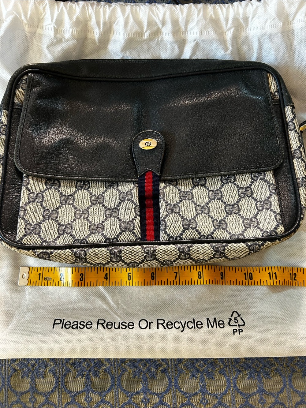 Gucci Black and Beige GG Web Crossbody Bag - Picture 13 of 16